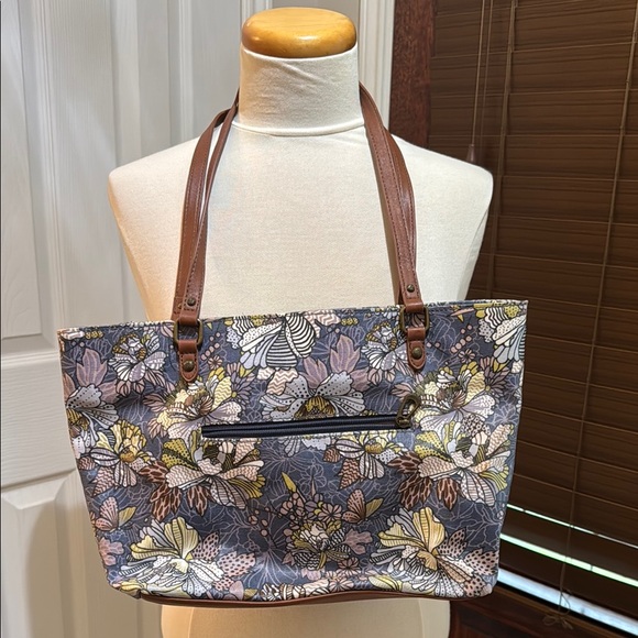Sakroots Blue Floral Purse - Picture 3 of 6